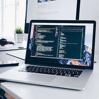 2000万签字费引爆足坛！皇马切尔西暗战，拜仁核心去留藏惊天变局